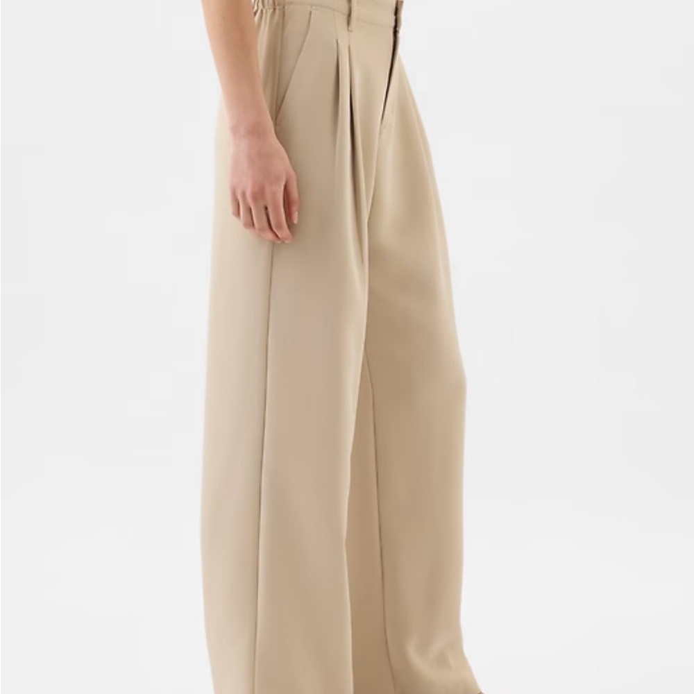GAP Beige High-Waist Trousers